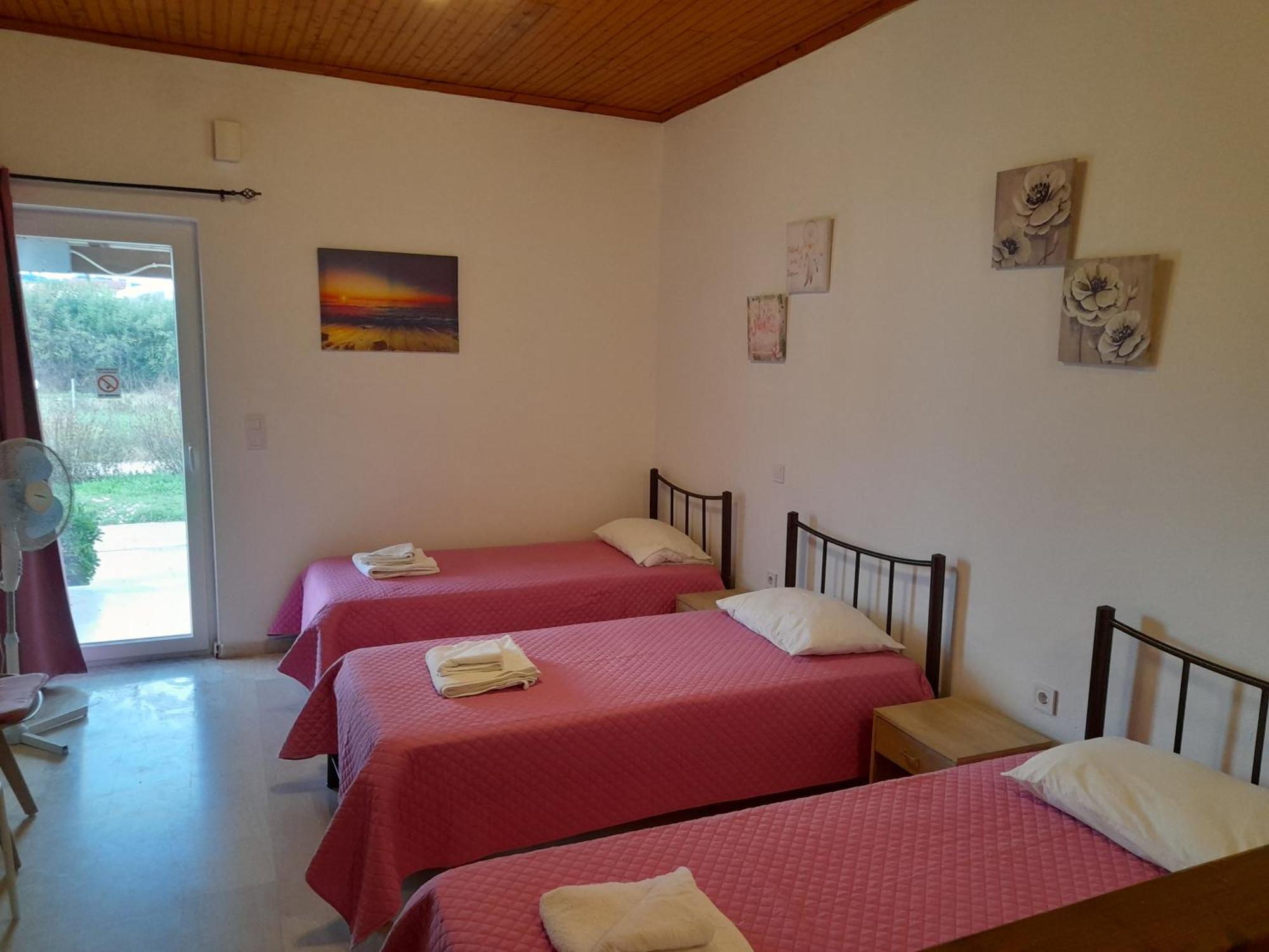Sidari Studios Bagian luar foto